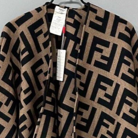 Fendi Shawl - Picture 3 of 5